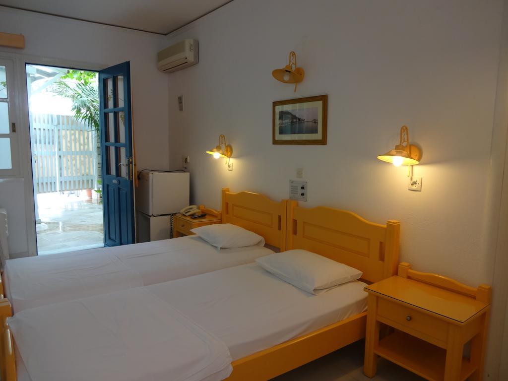 Remezzo Hotel & Studios Піфагорея Номер фото